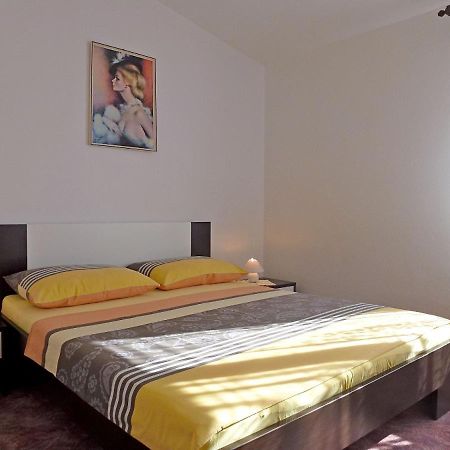 Apartment Milica Нивице Экстерьер фото