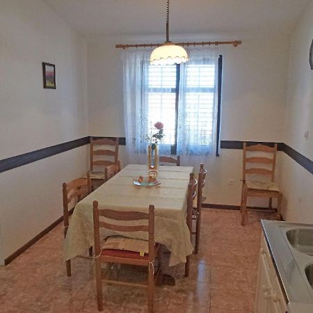 Apartment Milica Нивице Экстерьер фото