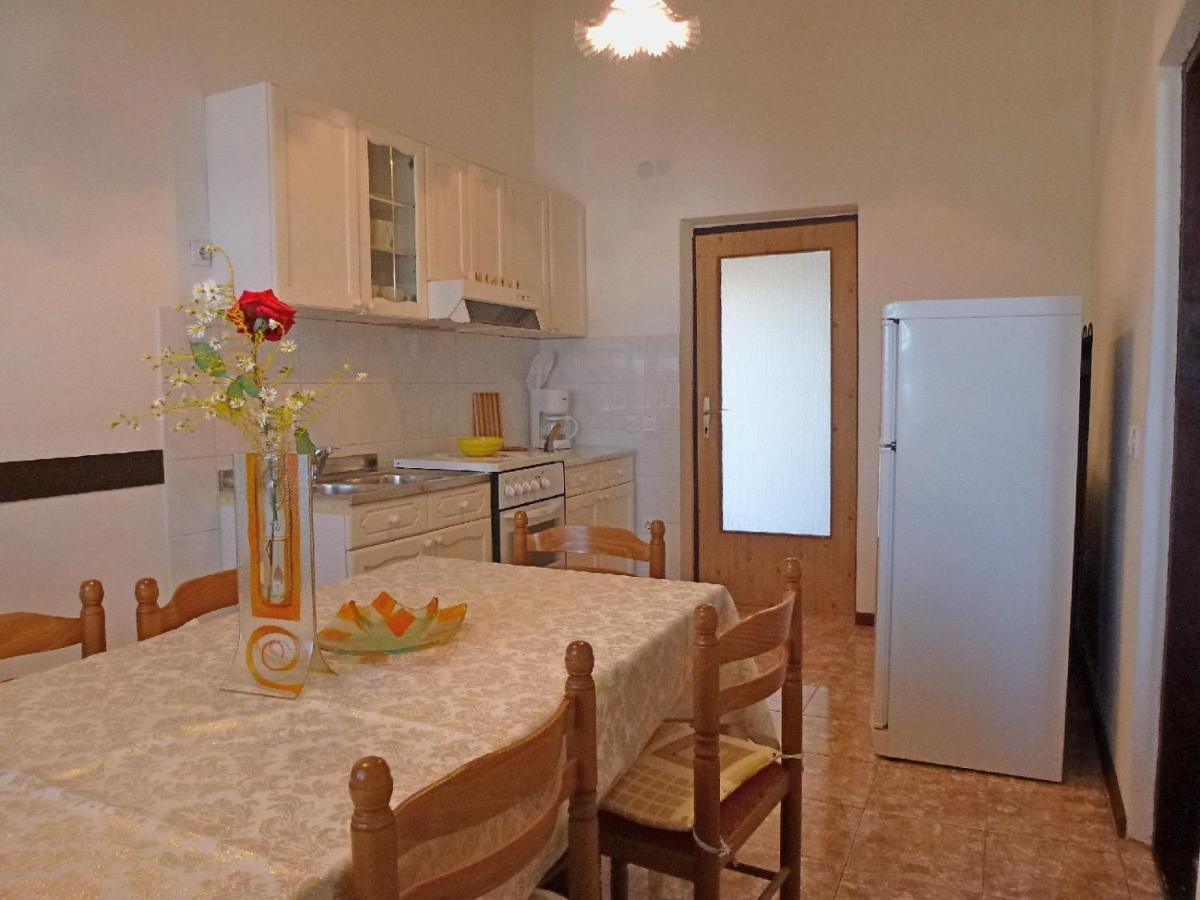 Apartment Milica Нивице Экстерьер фото